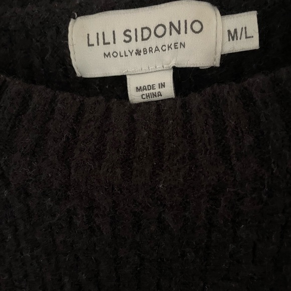 Thick Textured Crew-neck Knit Sweater - Picture 2 of 3